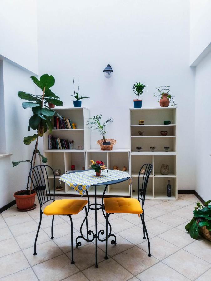 Terre Di Gratia Bed & Breakfast Camporeale ภายนอก รูปภาพ